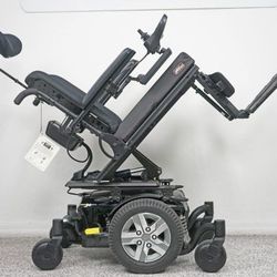 Quantum J4 Power Wheelchair