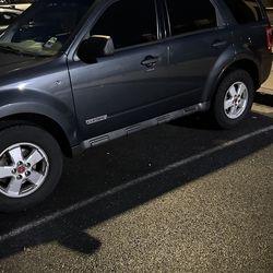 2008 ford escape XLT with a clean title