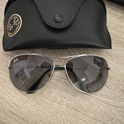 Aviator Ray Bans Sunglasses Used