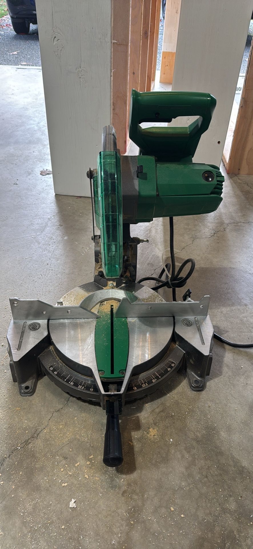 Metabo Hpt 10” Compound Miter Saw