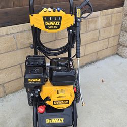 Dewalt 3400psi Gas Pressure Washer