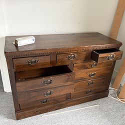 Bennington pine long dresser