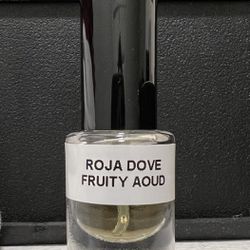 Roja fruity Aoud (rare discontinued fragrance)