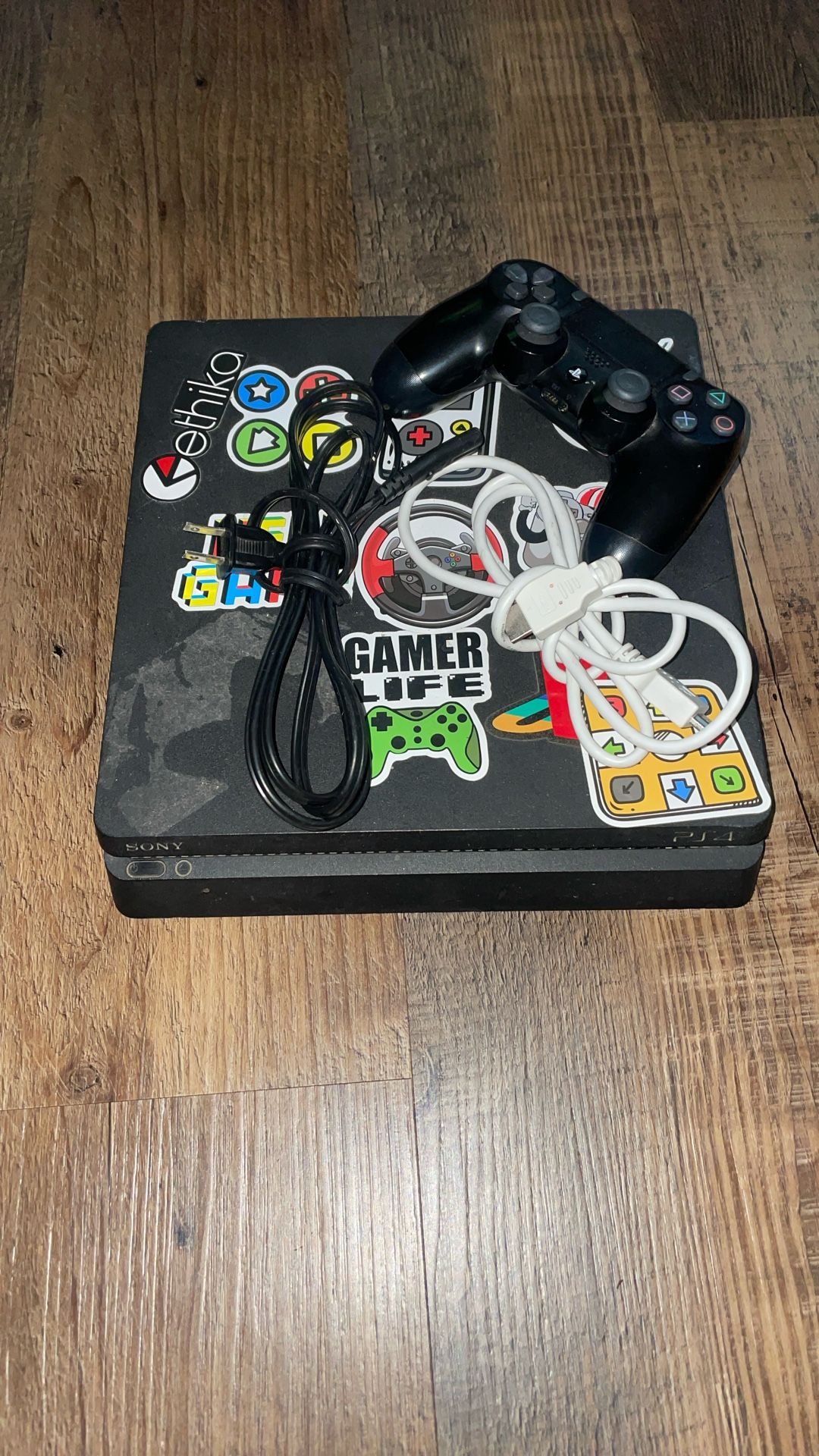 PS4 With Cords An 1 Controller Runs Perfect Plugs All Good