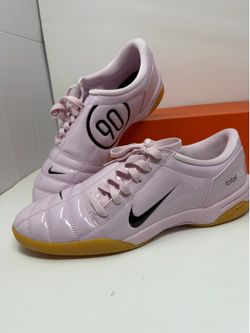 Nike Total soccer cleats 90 3 Pink Foam size 10.5
