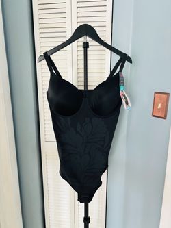 Women’s body shaper size 1x