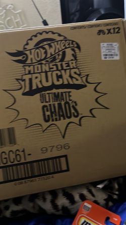 Hit wheel monster truck set