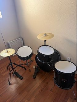 Youth drum set