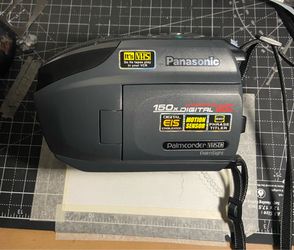 Panasonic PV-L501D VHS-C camcorder