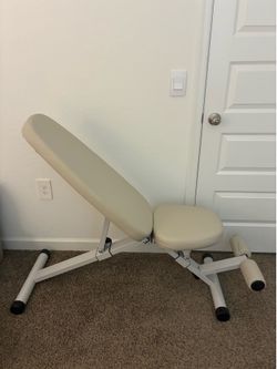 WeGym Weight Bench