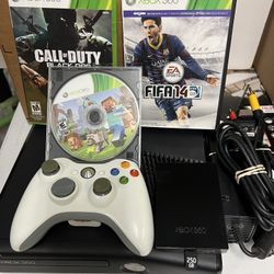 Xbox 360 Slim 256gb System + Call Of Duty, Minecraft, Fifa Soccer