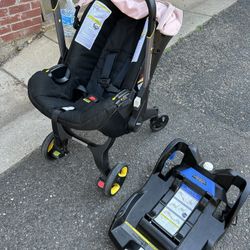 Doona Car seat With Base 