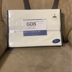 Twin Size 3 Piece Bedsheet 608 Thread 