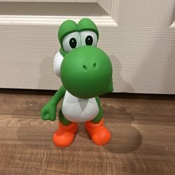 Super Mario Figure “Yoshi”