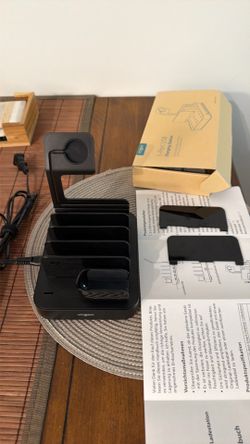 Vogek 5-Port USB Charging Station with Device Organizer – Complete in Box