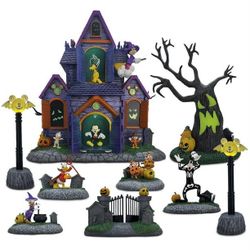 Disney Mickey & Friends Haunted House Halloween Village