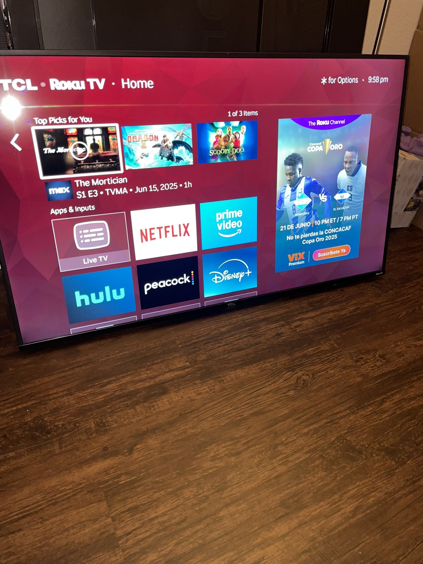 50”TCL ROKU 4K 2160p UHD Smart Tv HDR