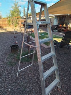 Werner 6' Aluminum Ladder