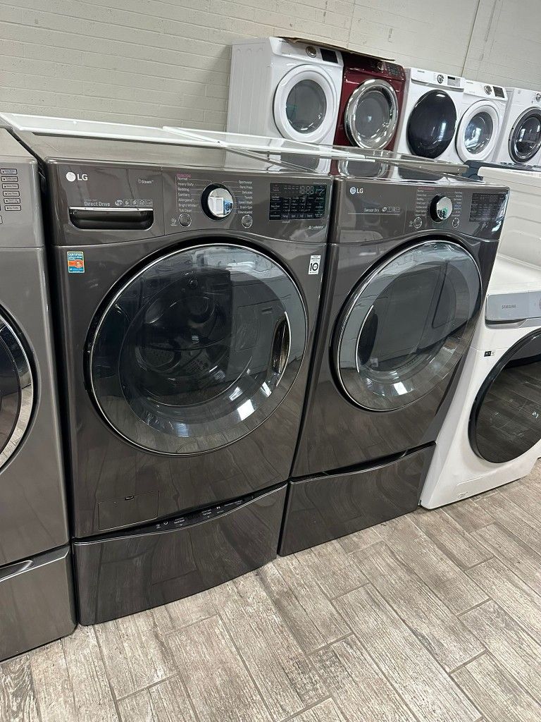 LG ThinQ Washer and Dryer Set Electric Great condition