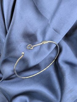 🤍❤️🏹Vtg Sterling silver Simplistic- Minimalisc Heart with arrow Wrap Bangle bracelet 7” Diamond Cut