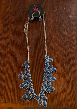 Paparazzi Necklace And Earrings Set