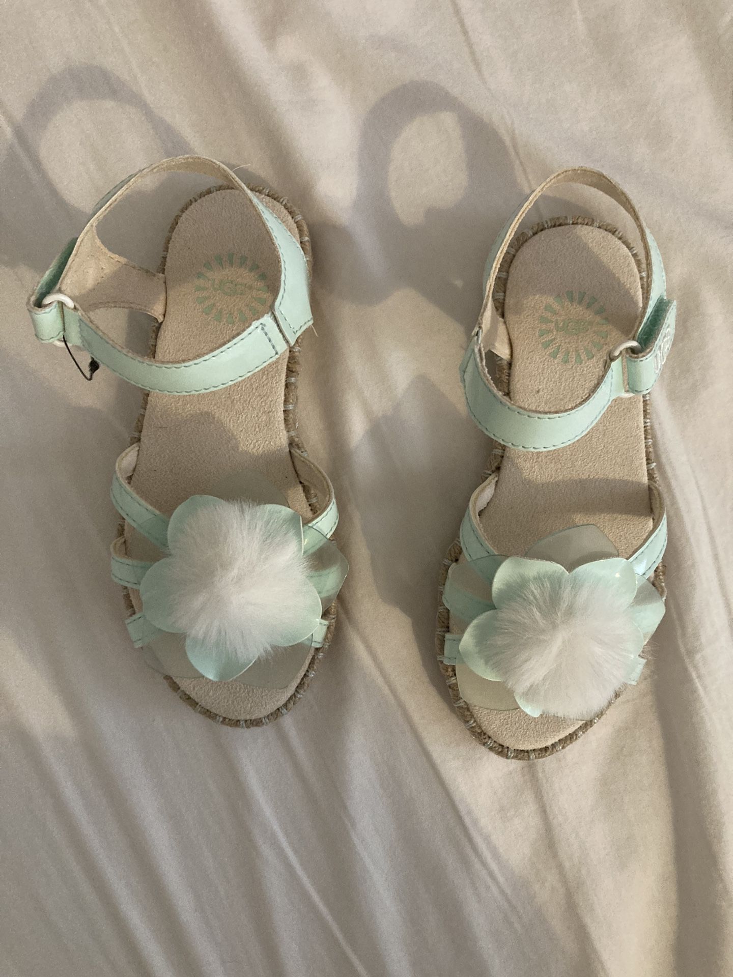 UGG Sandals Kids Size 11