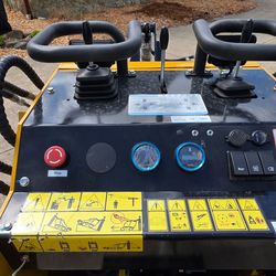 AGT Mini skid steer