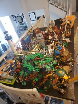 Large LEGO Collection Multiple Built Sets