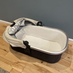 UPPAbaby Bassinet V3 - Compatible with Vista, Cruz, Ridge Strollers