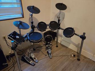 Alesis Command Mesh Digital Drum Kit