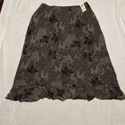 Skirt…NEW