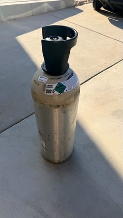 Full 20lb CO2 Tank