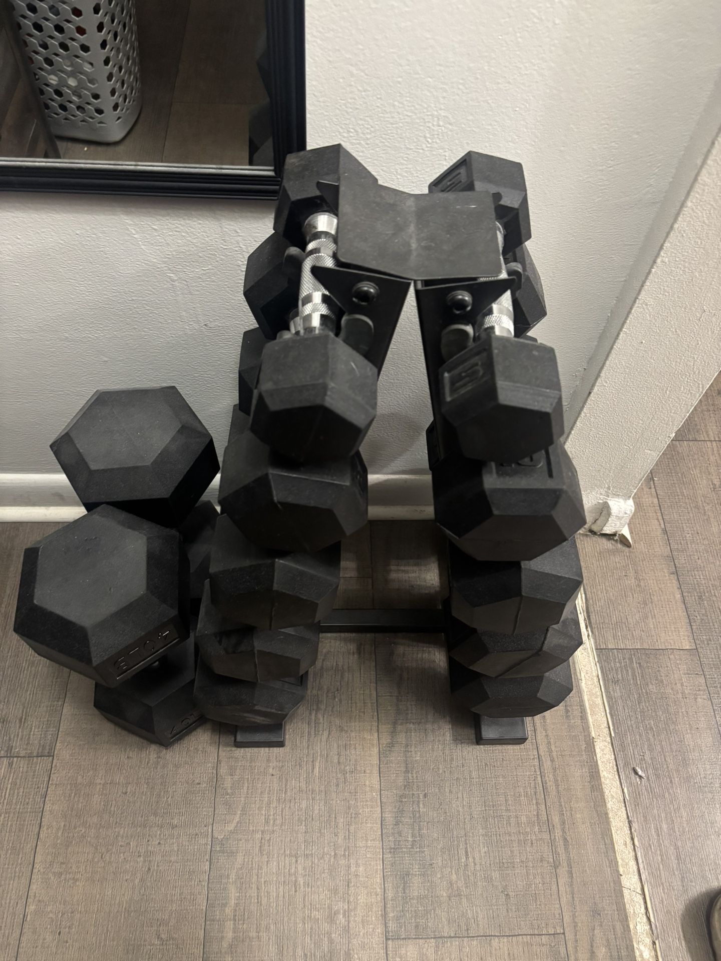 Dumbbell set 
