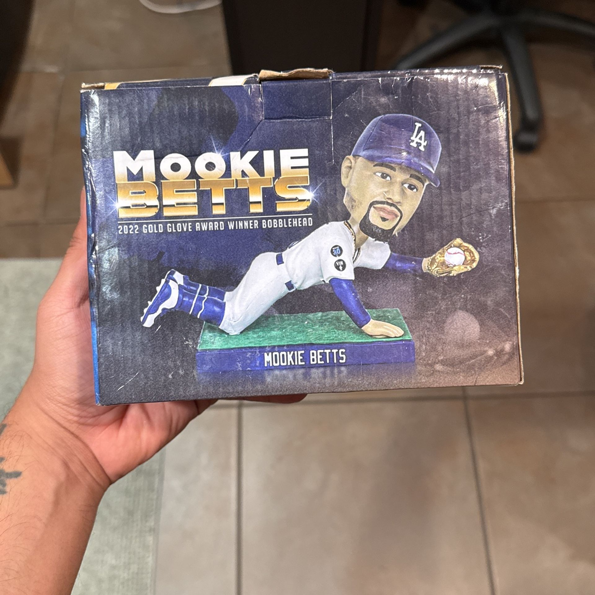 A sneak peek of the first few bobbleheads of 2023. What are LA