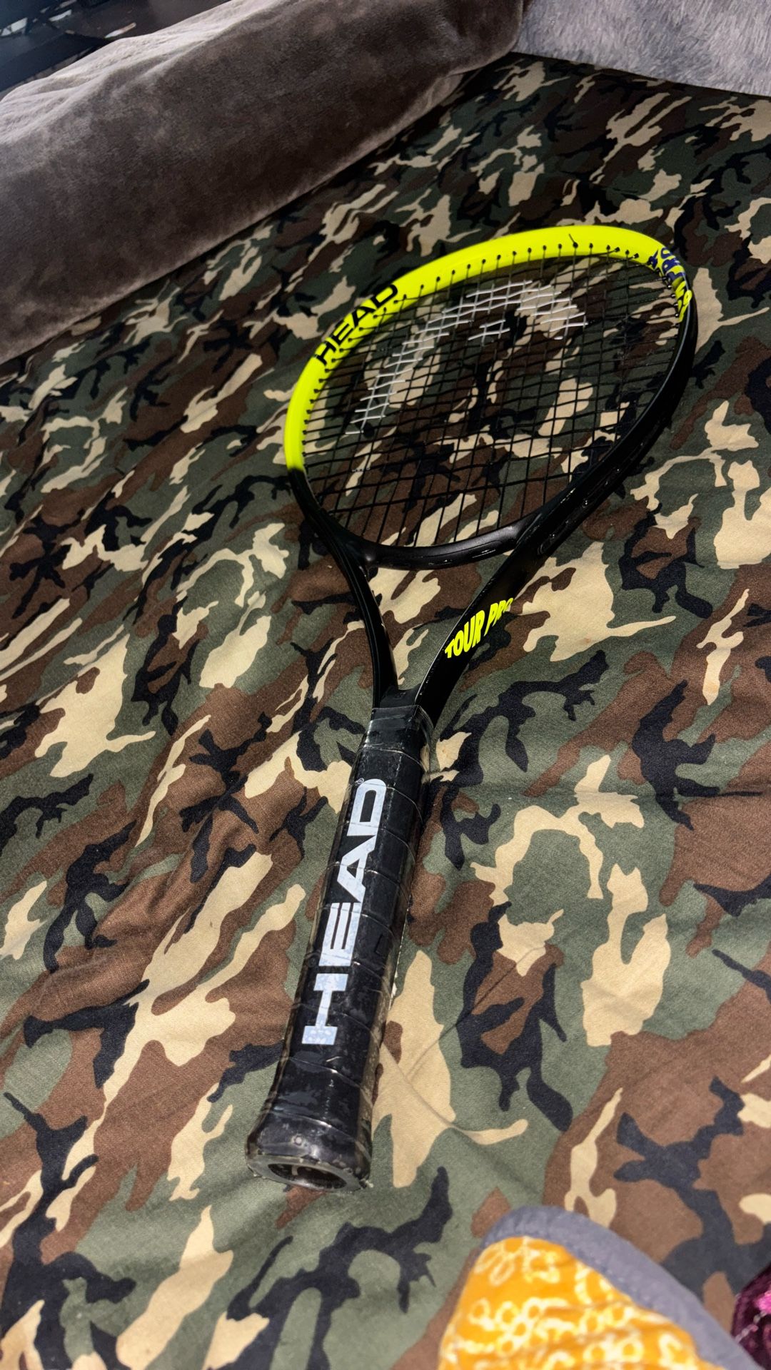 HEAD Tour Pro S30 Tennis Racquet