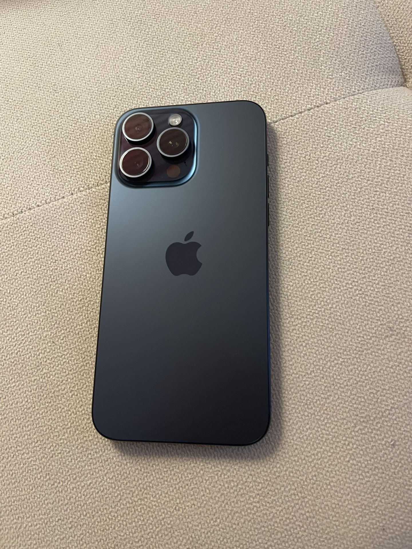 Iphone 15 Pro max With Tik Tok