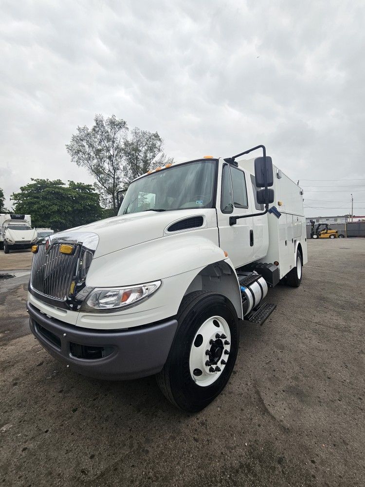 2019 International 4300