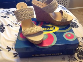 Size 10 wedge sandals