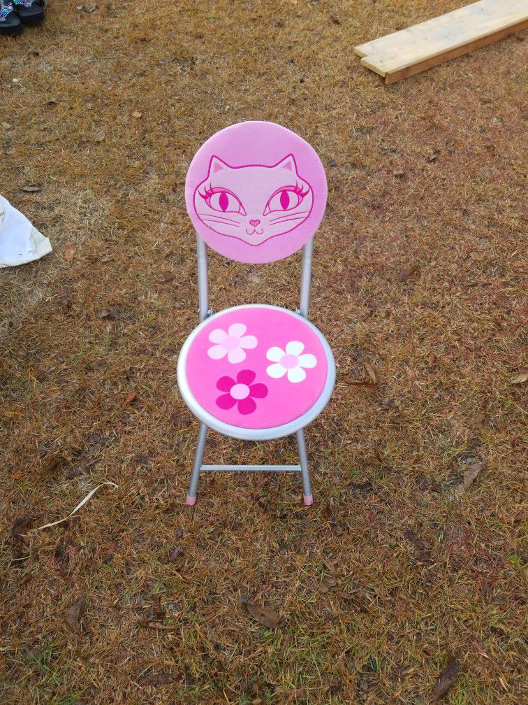 Pink Plush Foldable Cat Chair