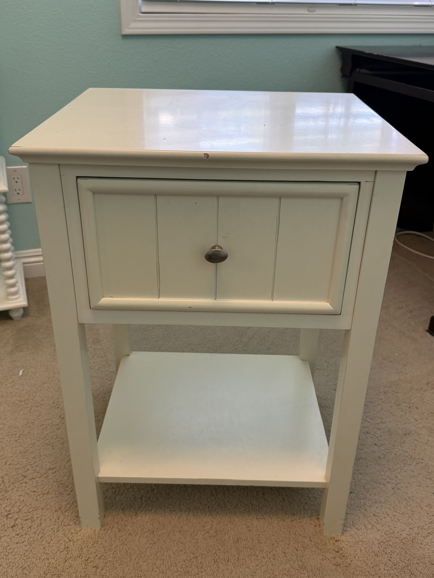 Nightstand / End Table (21” W X 29” H X 19” Deep)