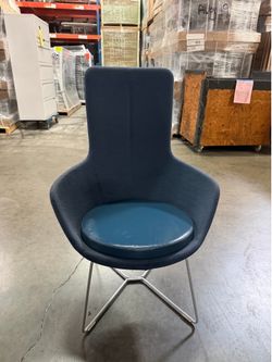 Keilhauer Juxta High-back Chair