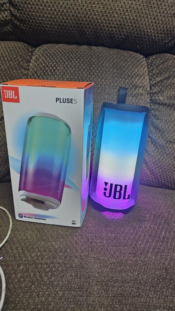 JBL PULSE