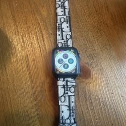 Apple Watch Series 4