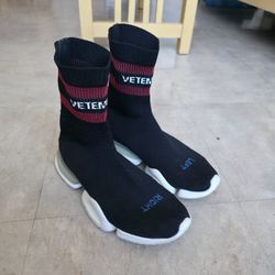 Vetements X Reebok Runners