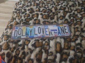 Dolly Lover Lane License Plate Sign