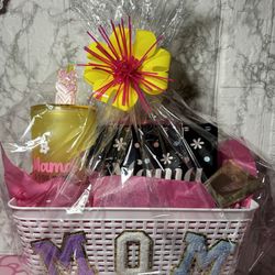 Mothers Day Basket