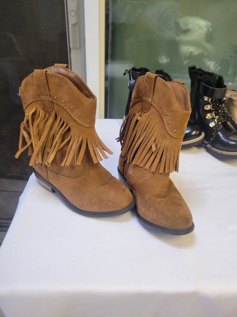 Girls Shoes