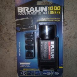 BRAUN TACTICAL RAIL MOUNT LED LIGHT 1000 LUMENS 