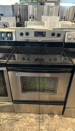 Whirlpool Stainless Electric Range Convection Oven