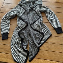 Women’s Merona Zig Zig Sweater Cardigan 